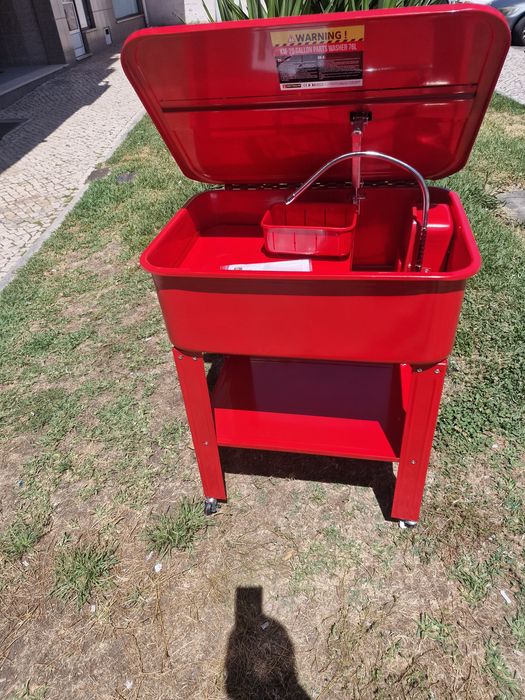 Máquina de lavar peças nova