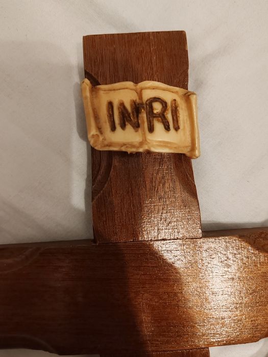 Crucifixo madeira