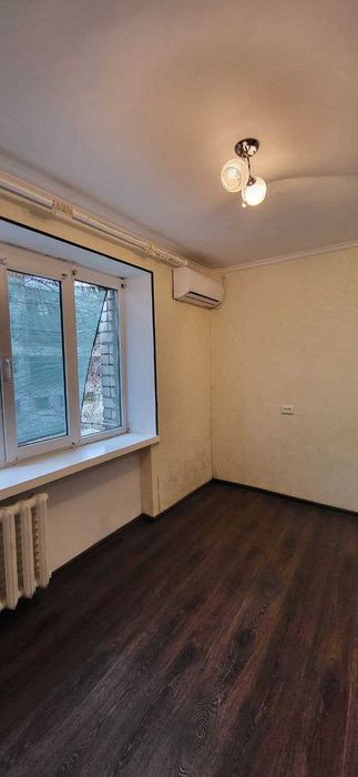 Кімната в гуртожитку Центральний р-н вул. Кропівницького Миколаїв