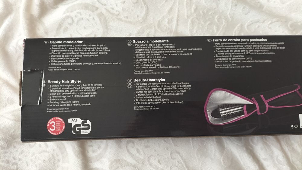 Escova modeladora elétrica nova