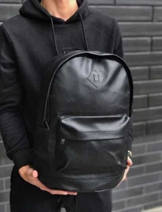 Рюкзак мужской кожаный черный сумка портфель
