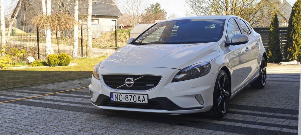 Piękne Volvo V40 r desing