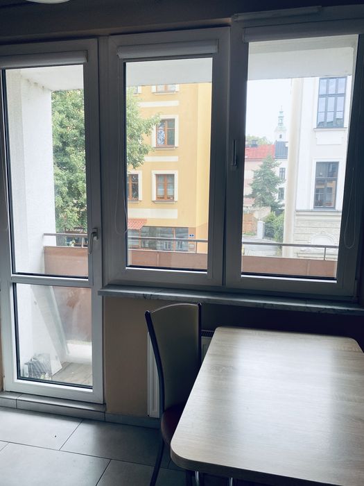 Rezerwacja mieszkanie Cieszyn scisle centrum z parkingiem za szlabanem