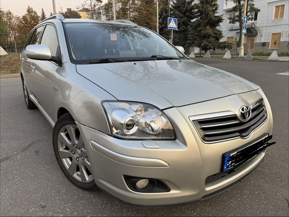 Toyota Avensis свіженька