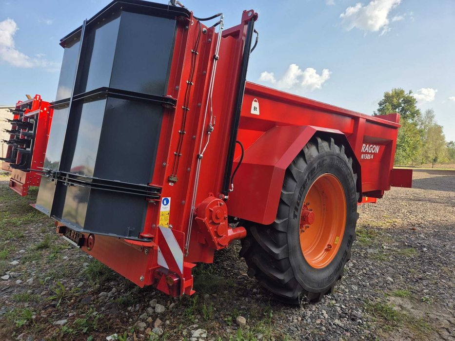 Rozrzutnik obornika 6-8 ton Rol-Trans Pronar Sipma pionowy poziomy