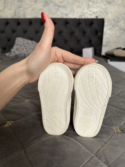 Кеди hm для дівчинки