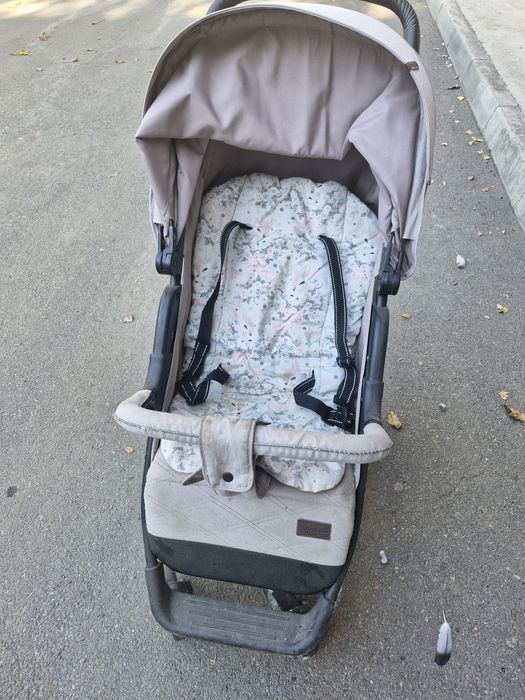 Каляска прогулка Carrello Quattro