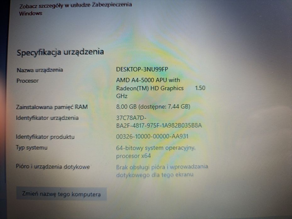 Laptop Toshiba 17 cali