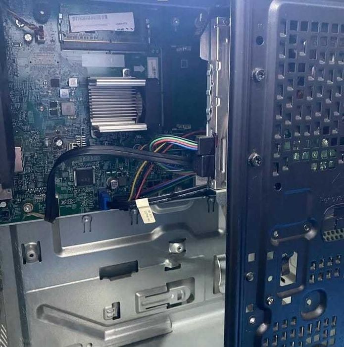 Torre de computador HP