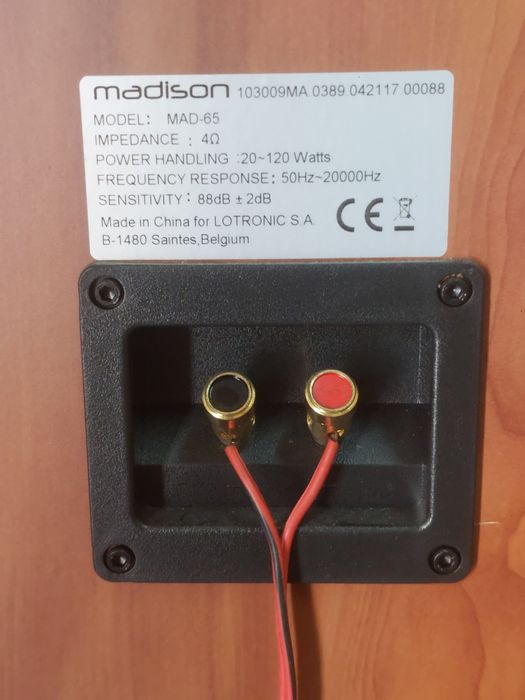 Colunas de som marca Madison