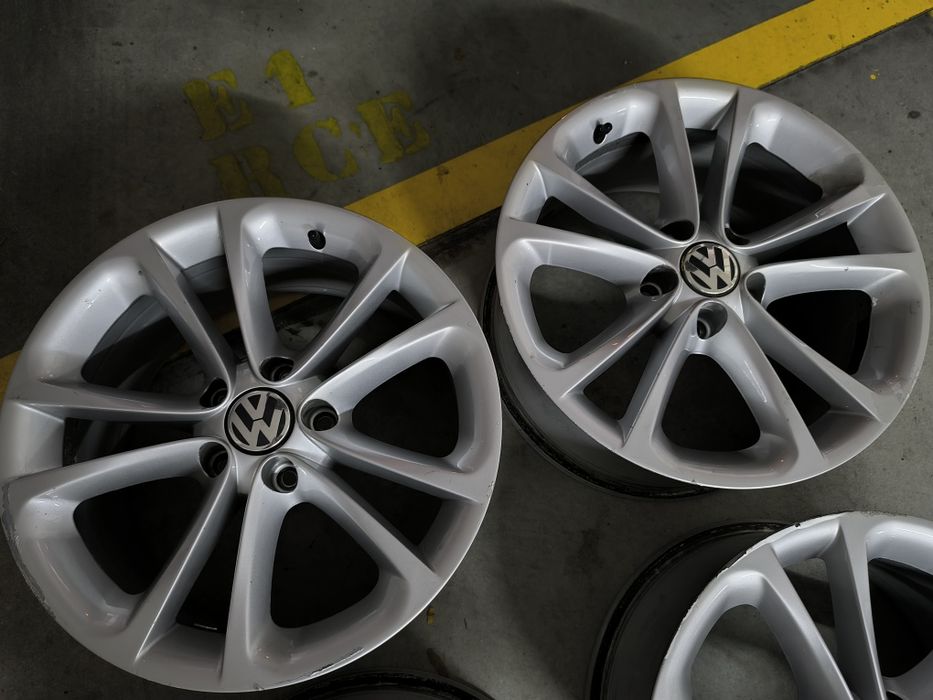 Jantes Originais Volkswagen Passat CC 17" – Ref. 3C8 601 025 K