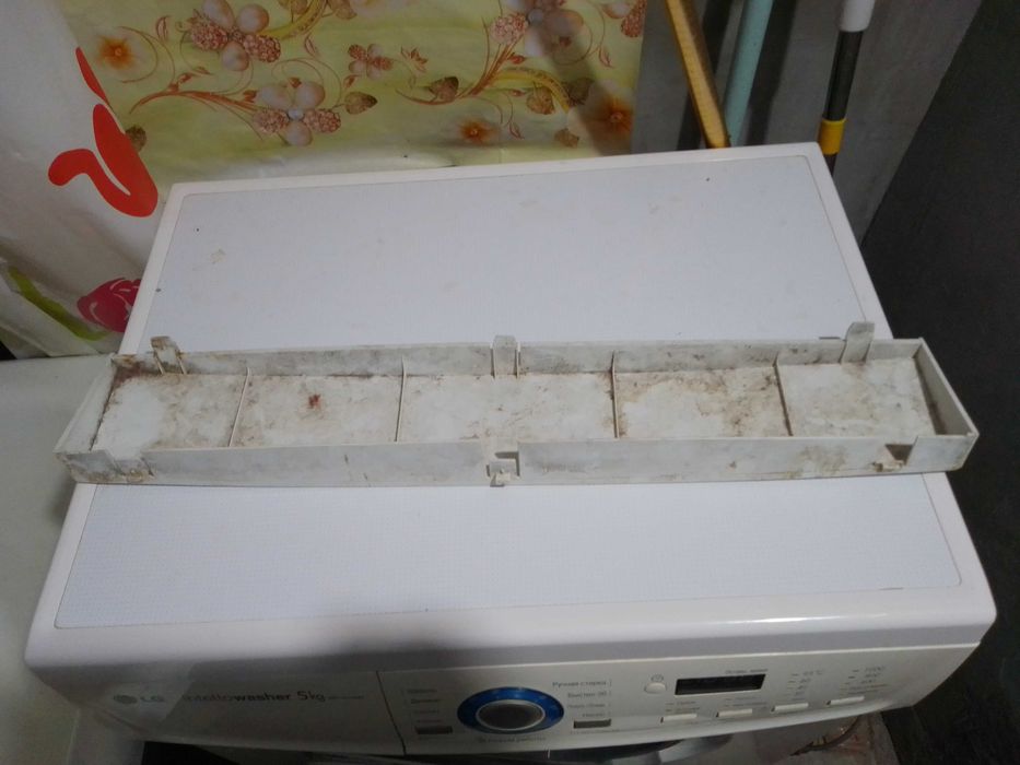 Стиральная машина SAMSUNG F10161 на запчасти