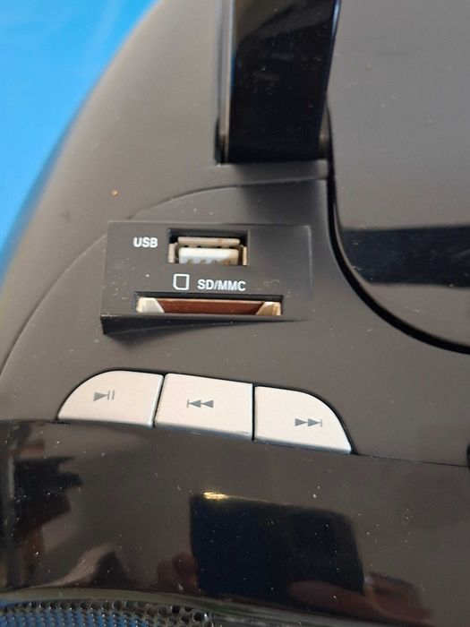 Aparelhagem Rádio + CD + Cassetes, entrada USB e SD Card, dá um som fantástico
