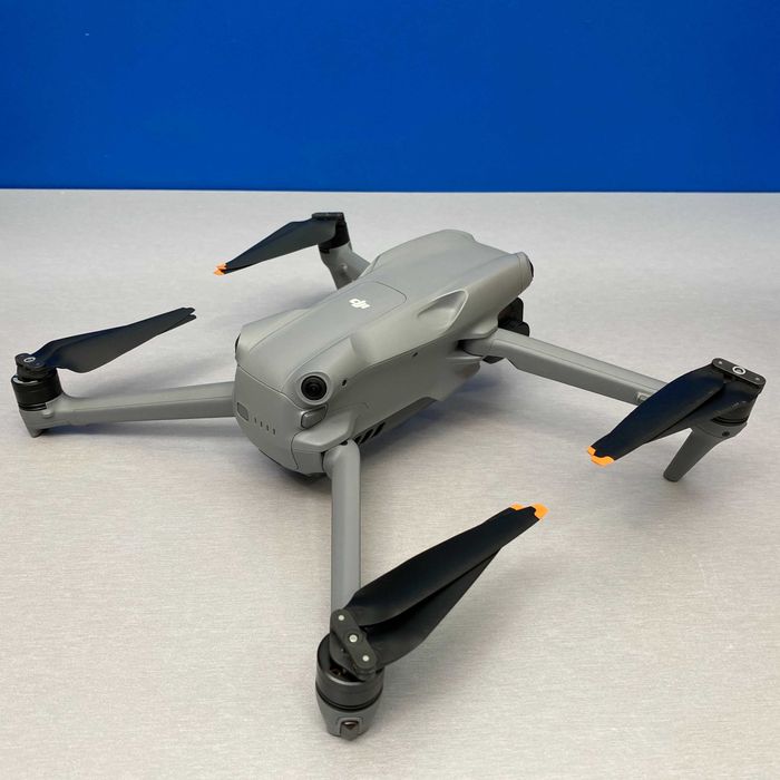 DJI Air 3 (DJI RC-N2)