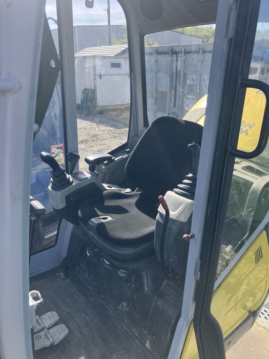 Minikoparka Wacker Neuson et24