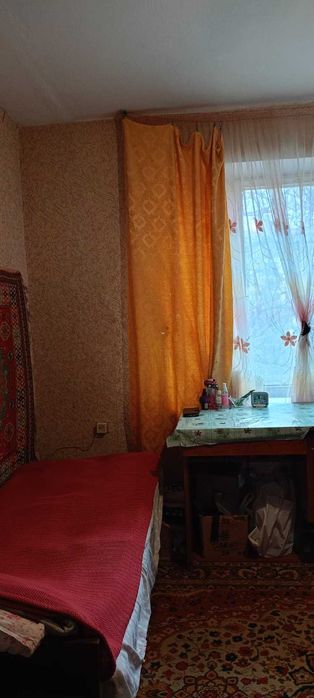 Продам трикімнатну квартиру