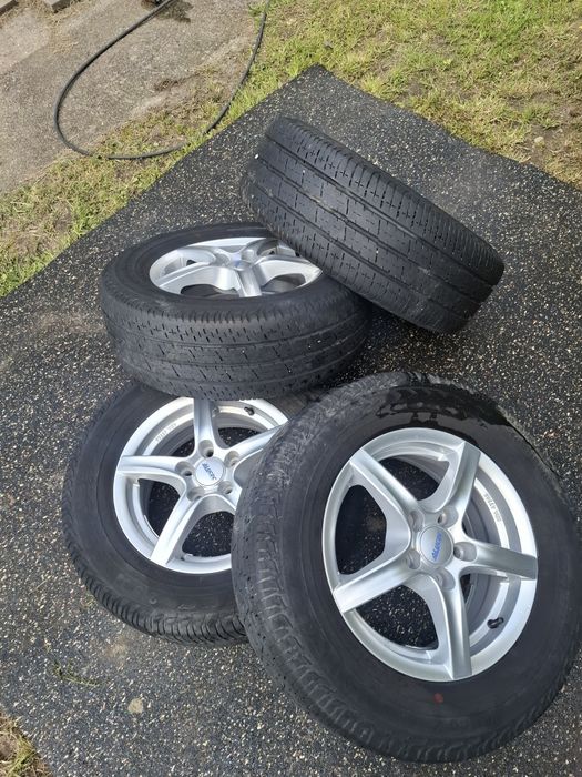 Alufelgi 215x65r15c  5x114.3