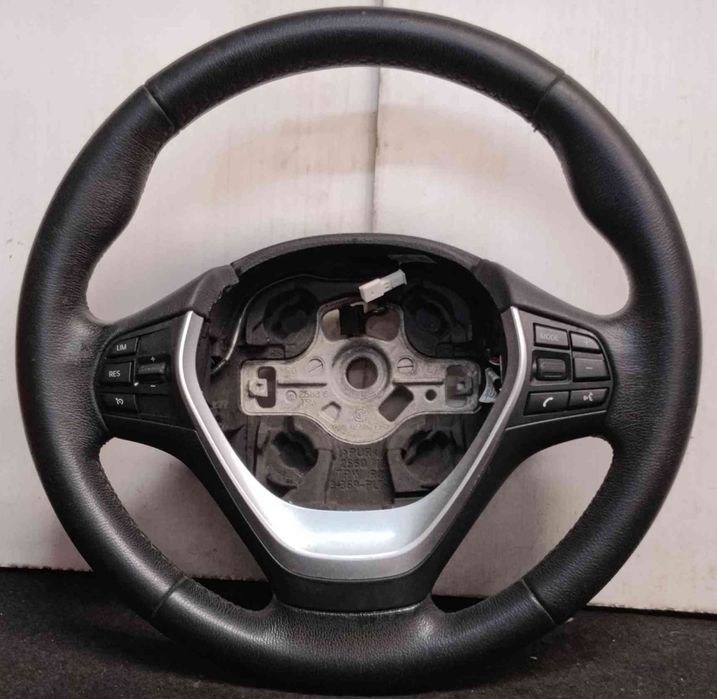 Volante de Direção 62560033D - BMW 1