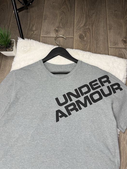 Спортивна Футболка Under Armour