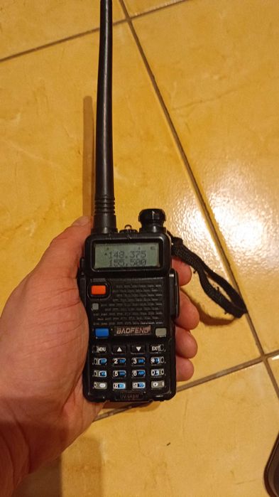 BAOFENG UV-5r radiotelefon