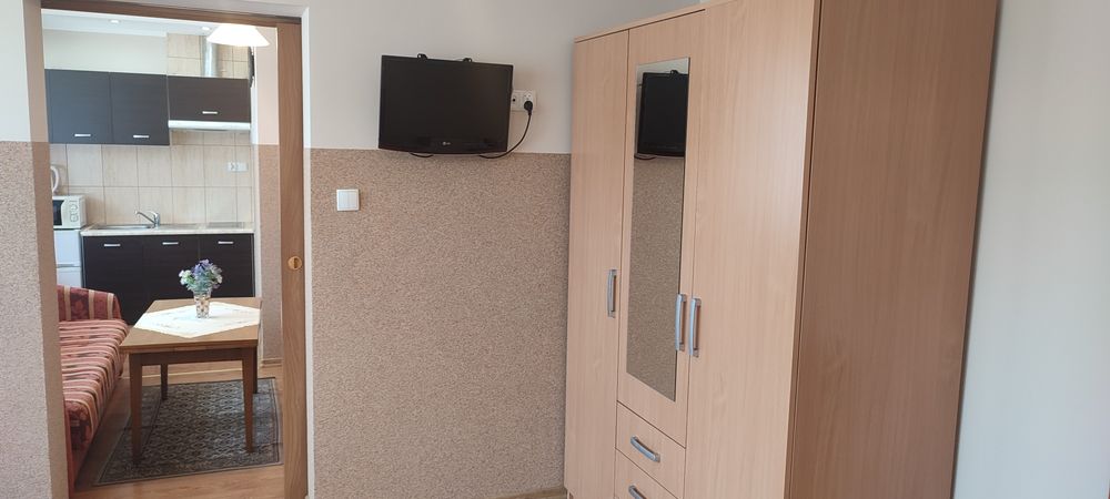 Łeba apartament 4-6 osobowy , studio 4 osobow