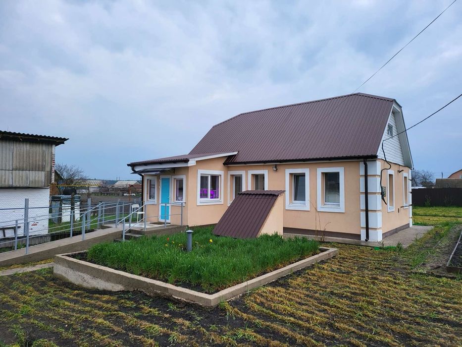 Продам будинок с.Лютіж