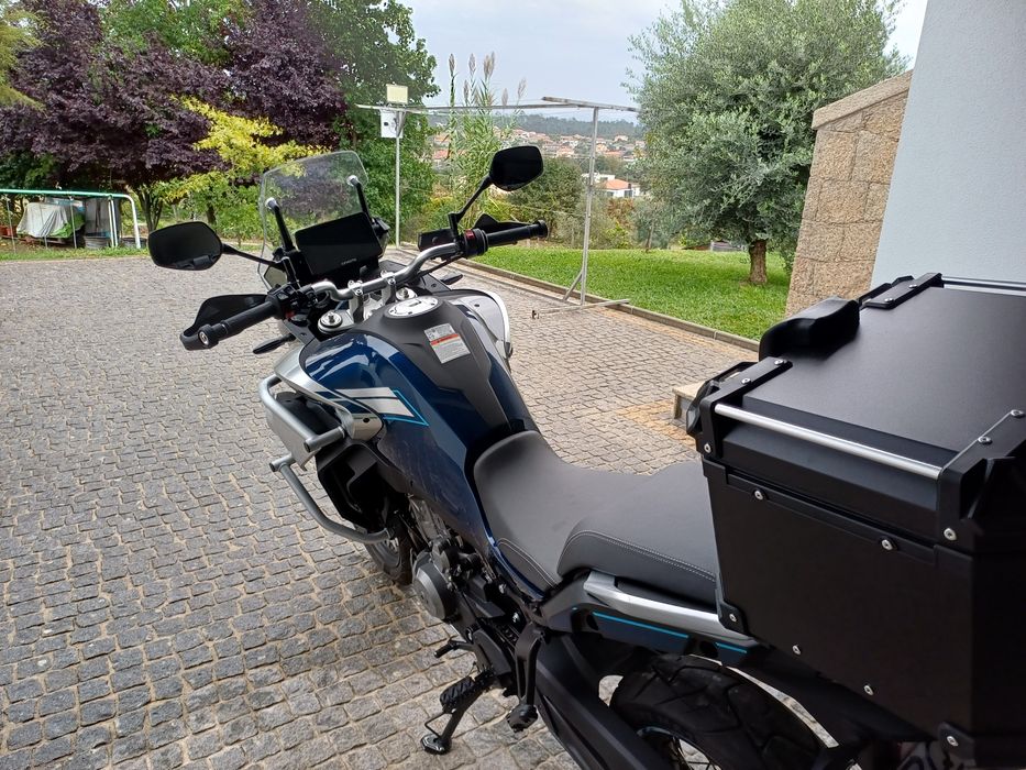 Cf moto 800mt sport só 1700klm