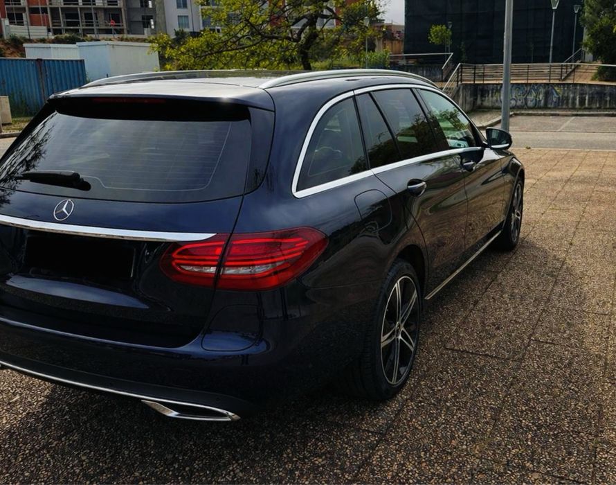 Mercedes-Benz C300 DE Avantgarde Plug-in (2021)