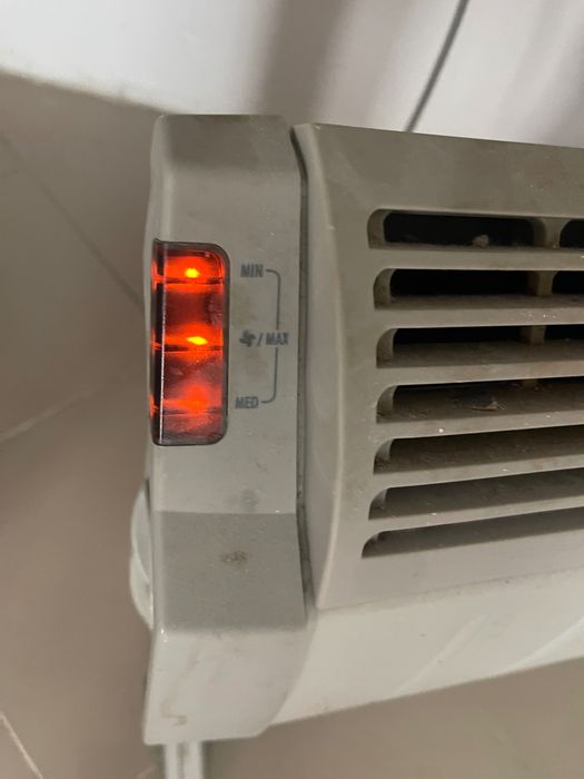Aparelho de ar quente são dois