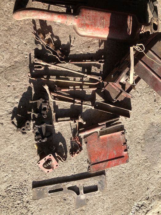 Запчастини до трактора т-25 глушитель фільтр ричаги