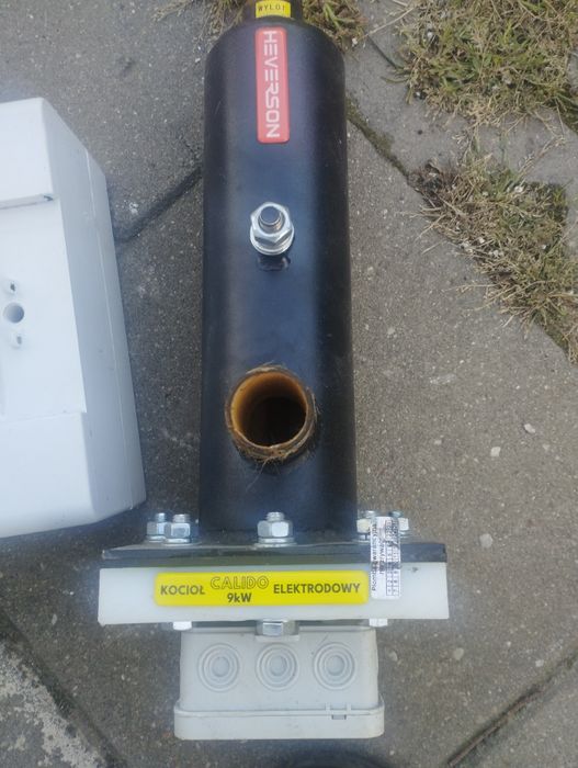 Sprzedam   piec.  9 Kw  HEVERSON