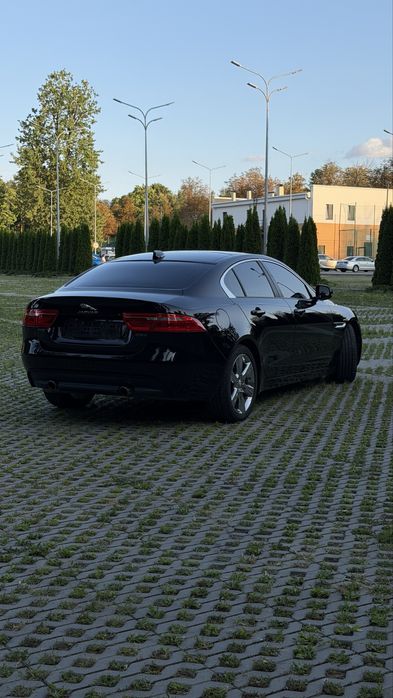 Jaguar XE 2017 VIN SAJAD4FXXJCP29452 фото оголошення 2 з 8