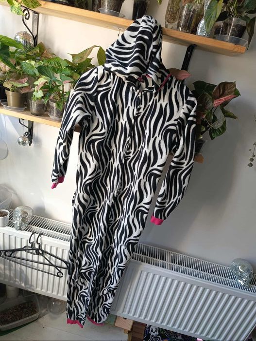 Piżama polarowa Ala przebranie zebra S 36