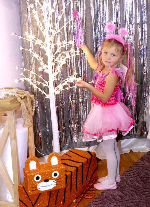 Костюм Санти, русалки, ялинки, метелика, феї, чарівниці