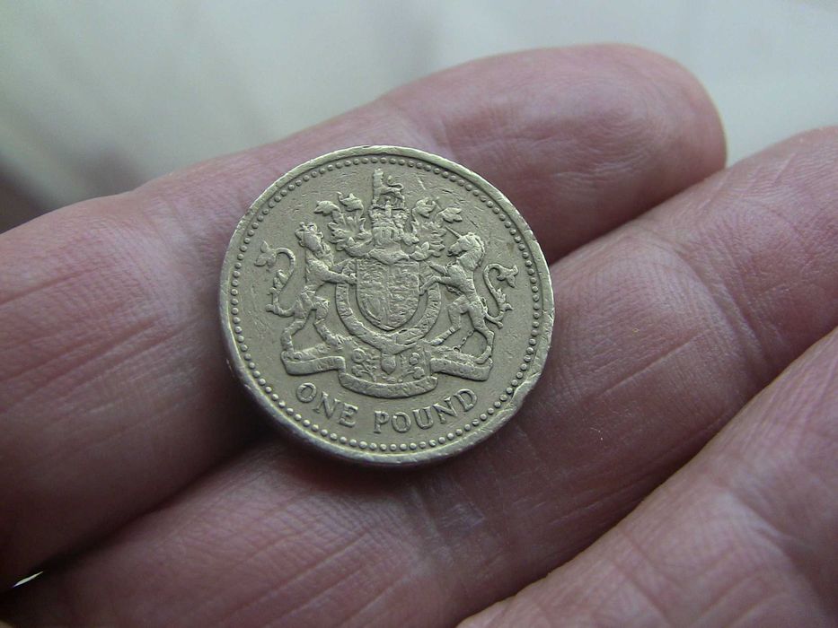 Moeda raríssima de One Pound, Rainha Elizabeth II, 1983