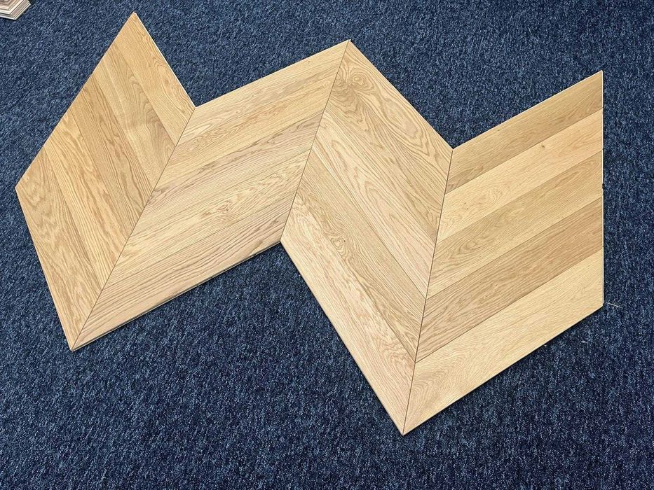 WYPRZEDAŻ ! Jodełka francuska 14x120x600 1 klasa Lakier [18,432 m2]