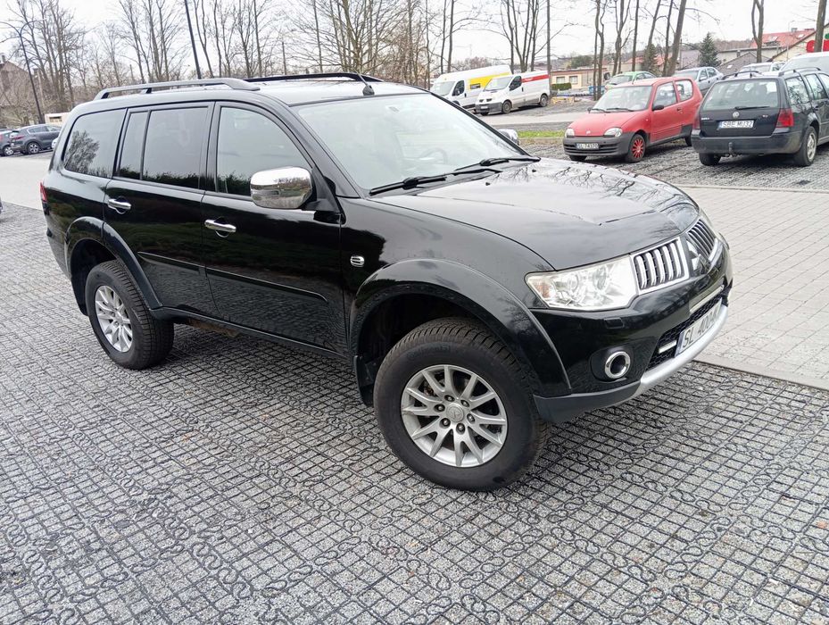 Mitsubishi Pajero Sport II  prywatny automat Super Select 2,5 TDI