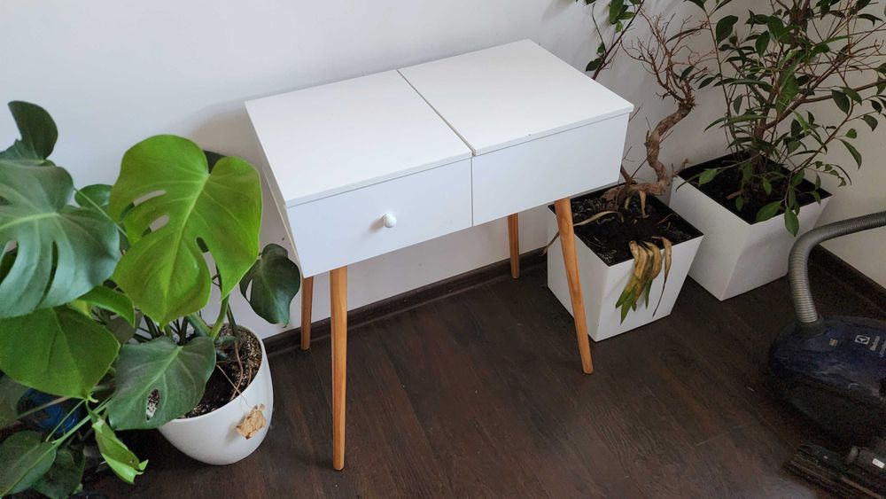 MAŁA BIALA TOALETKA KOSMETYKA LUSTRO 66x38x77cm plus mozliwosc dokupienia krzesla