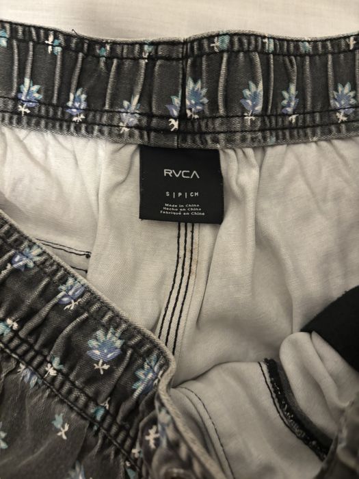 Calções RVCA florais cinza – Tamanho S