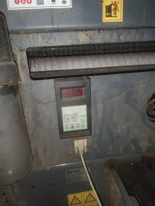 Enfardadeira de rolos como nova