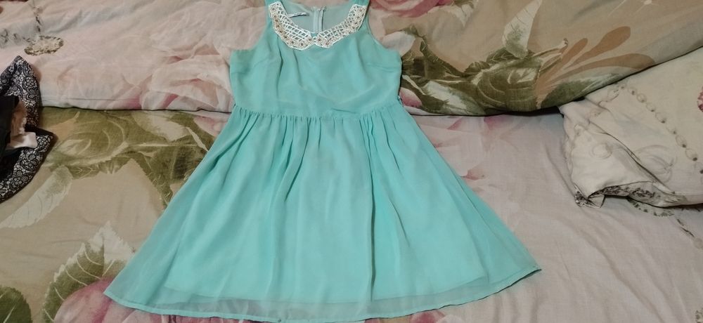 Плаття святкове і повсякденне