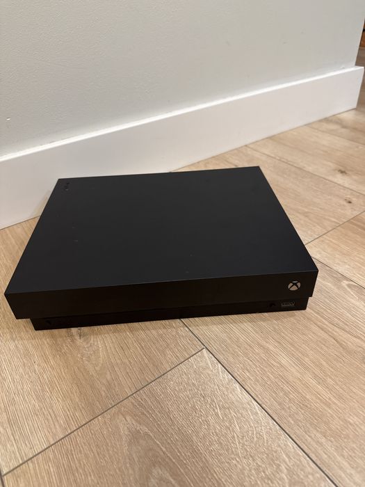 X box one X.