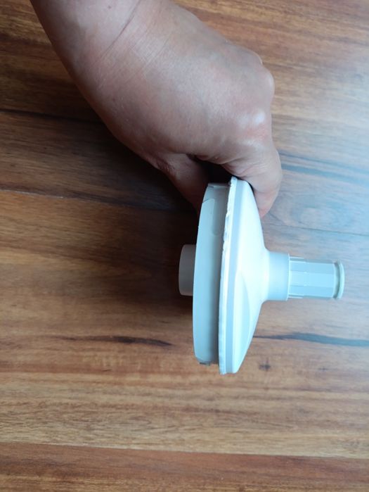 Крышка - редуктор для чаши блендера Bosch