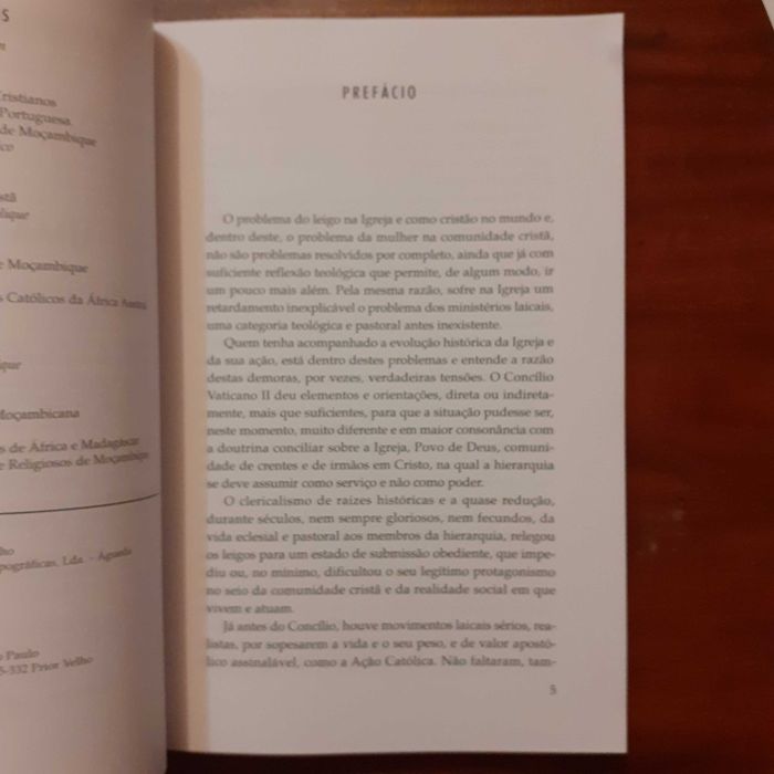 Uma Igreja De Todos e De Alguém