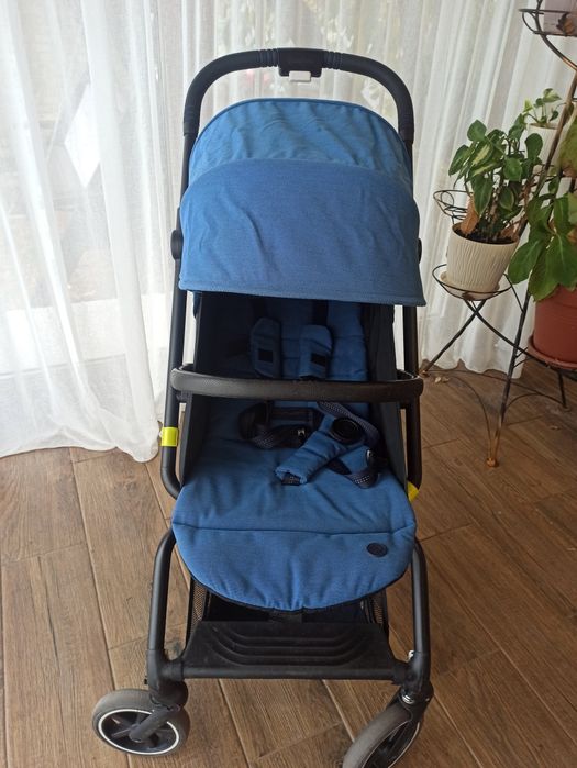 Прогулянкова коляска Cybex Eezy S Plus 2 navy blue