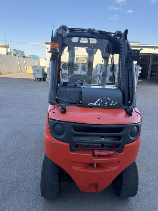 Навантажувач Linde H25T-01 2012 рік