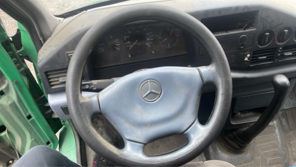Руль,приборна панель, накладка торпедо Mercedes Sprinter 2.3TDI