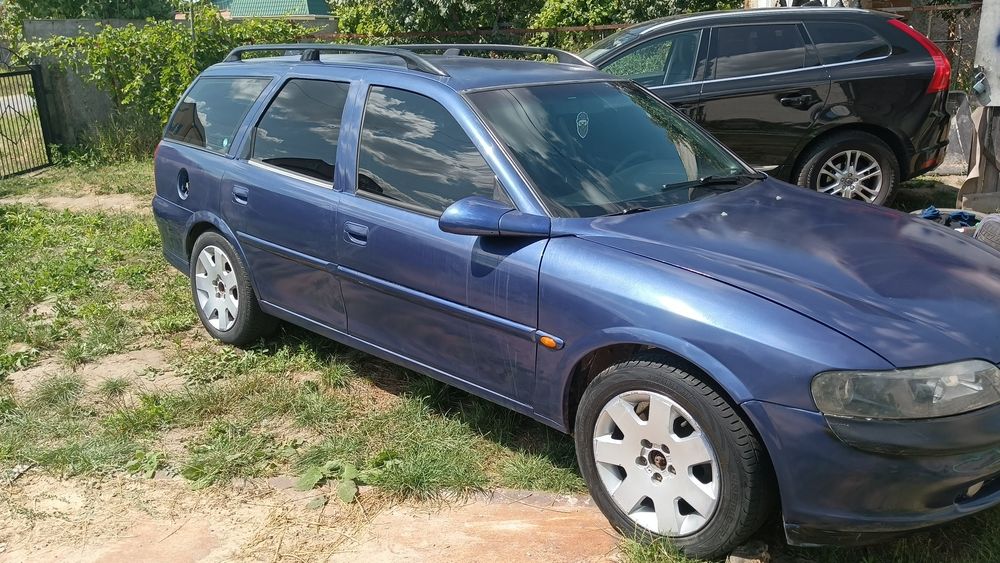 Продам Опель вектра б або Обмін на авто з  коробкою автомат