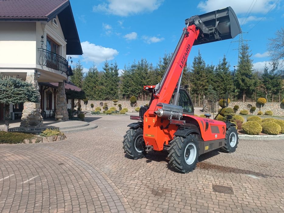 Ładowarka Lazard 3507 nowa małe wymiary
