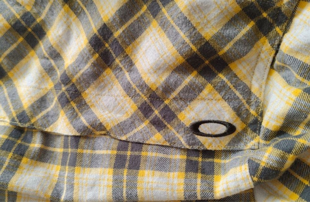 Сорочка Oakley Light Flannel Plaid Button Front Long Sleeve Shirt - Men's Small